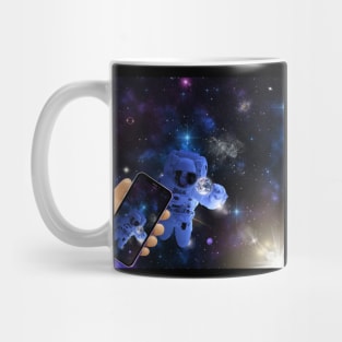 The Astronaut's Interstellar Journey - Grasping the Beauty of the Universe Mug